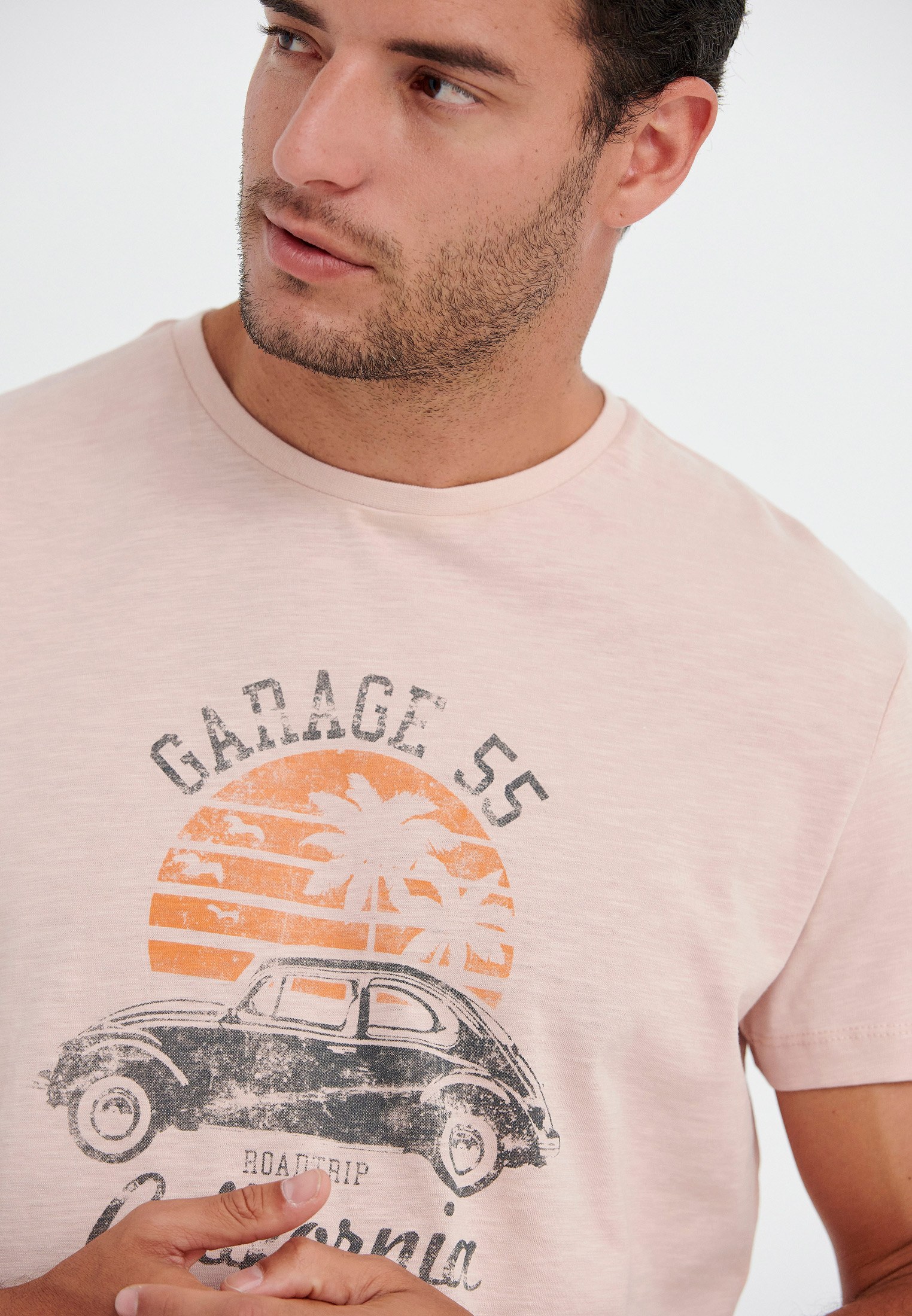 Men's T-Shirts Funky Buddha Pink