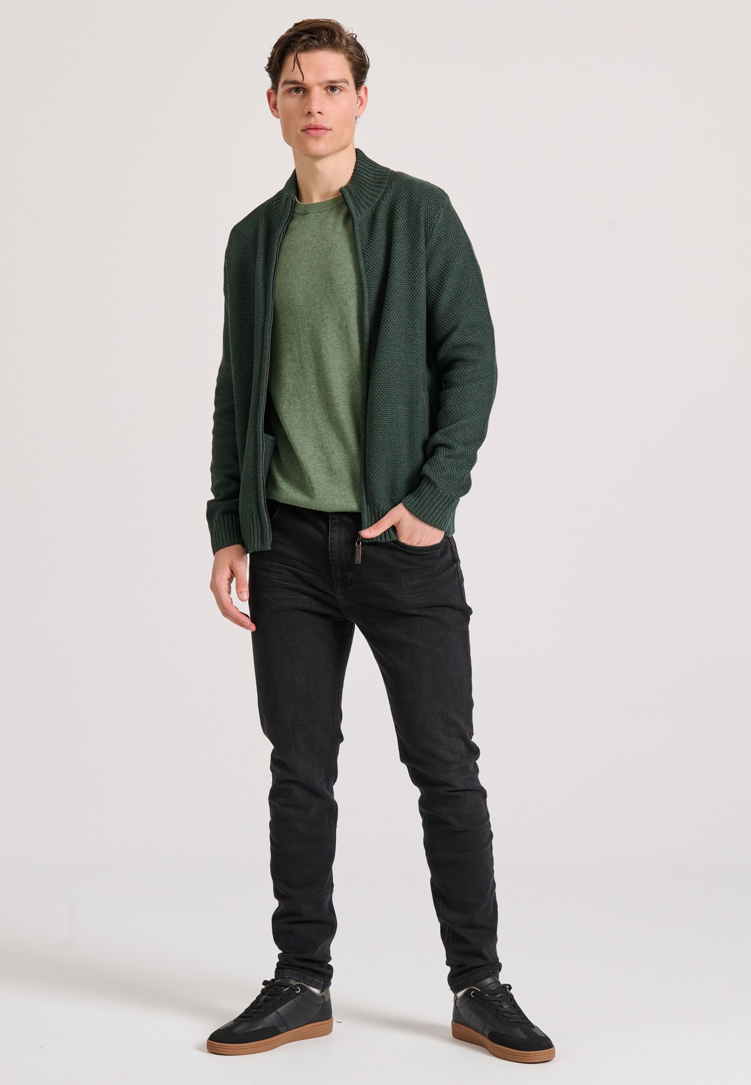 Ανδρική ζακέτα με ανάγλυφη υφή Garage 55 φωτογραφία