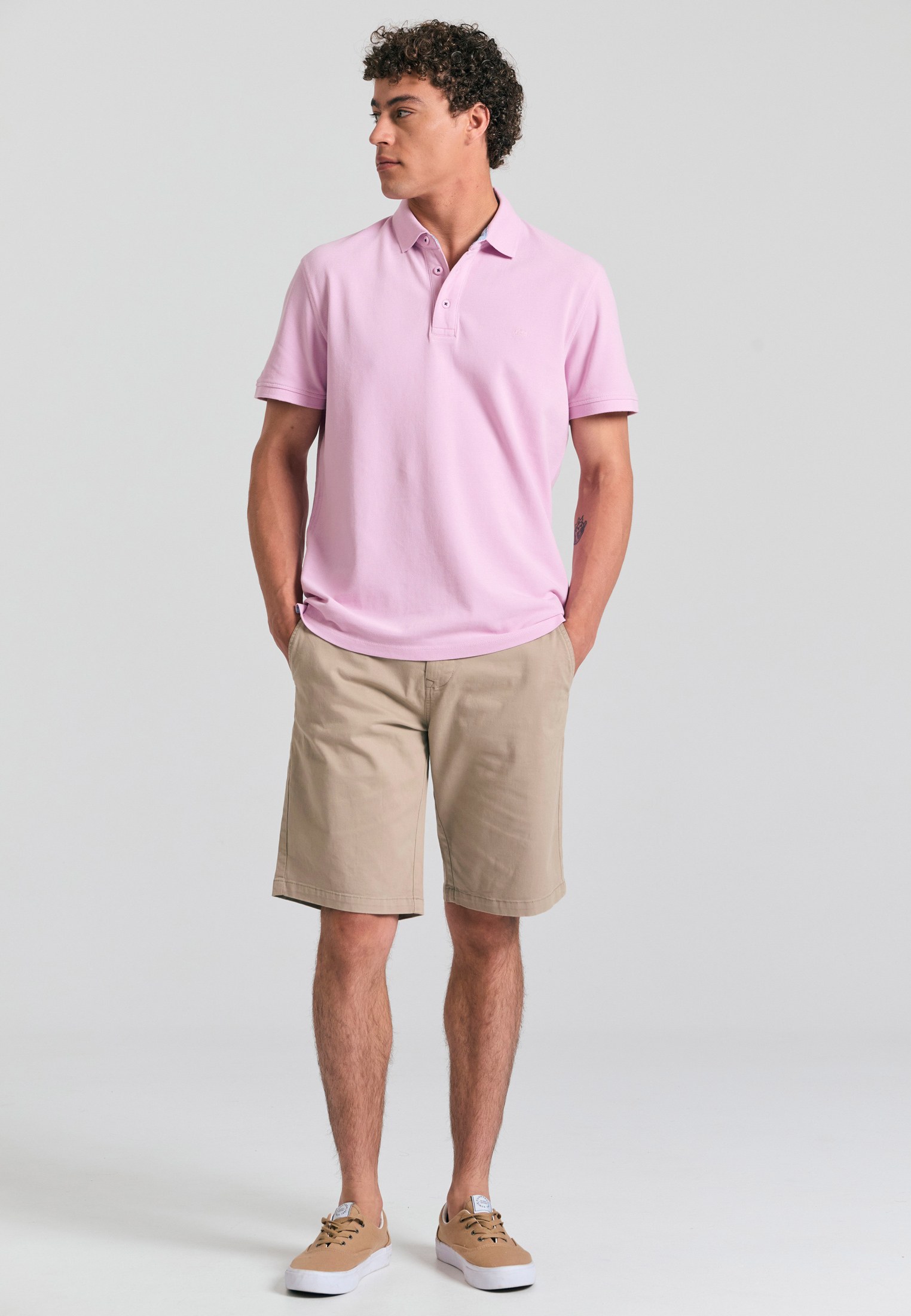 Essential polo μπλούζα με κέντημα Garage 55.