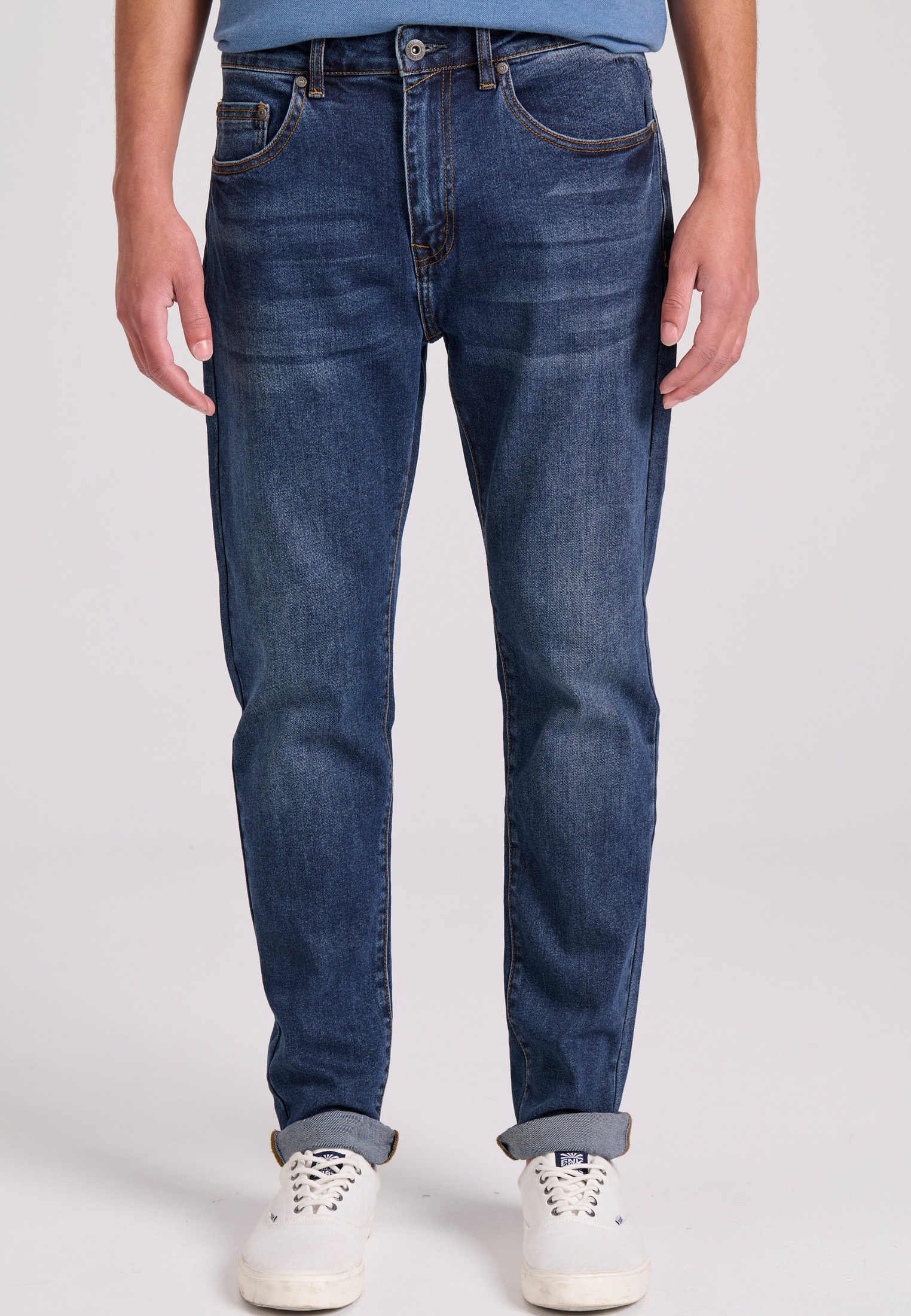 Slim tapered fit τζιν παντελόνι