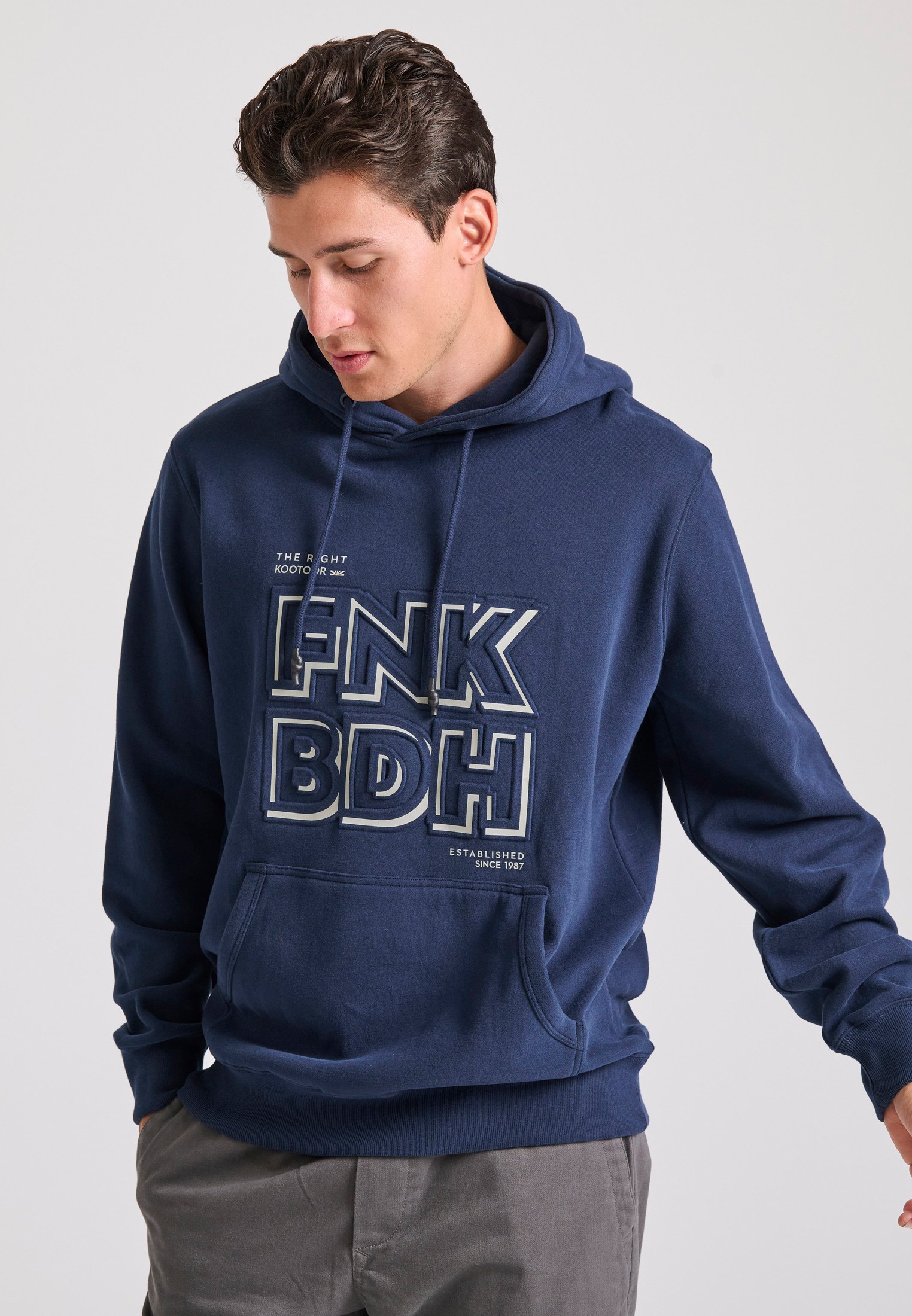 Relaxed fit φούτερ με embossed τύπωμα στο στήθος