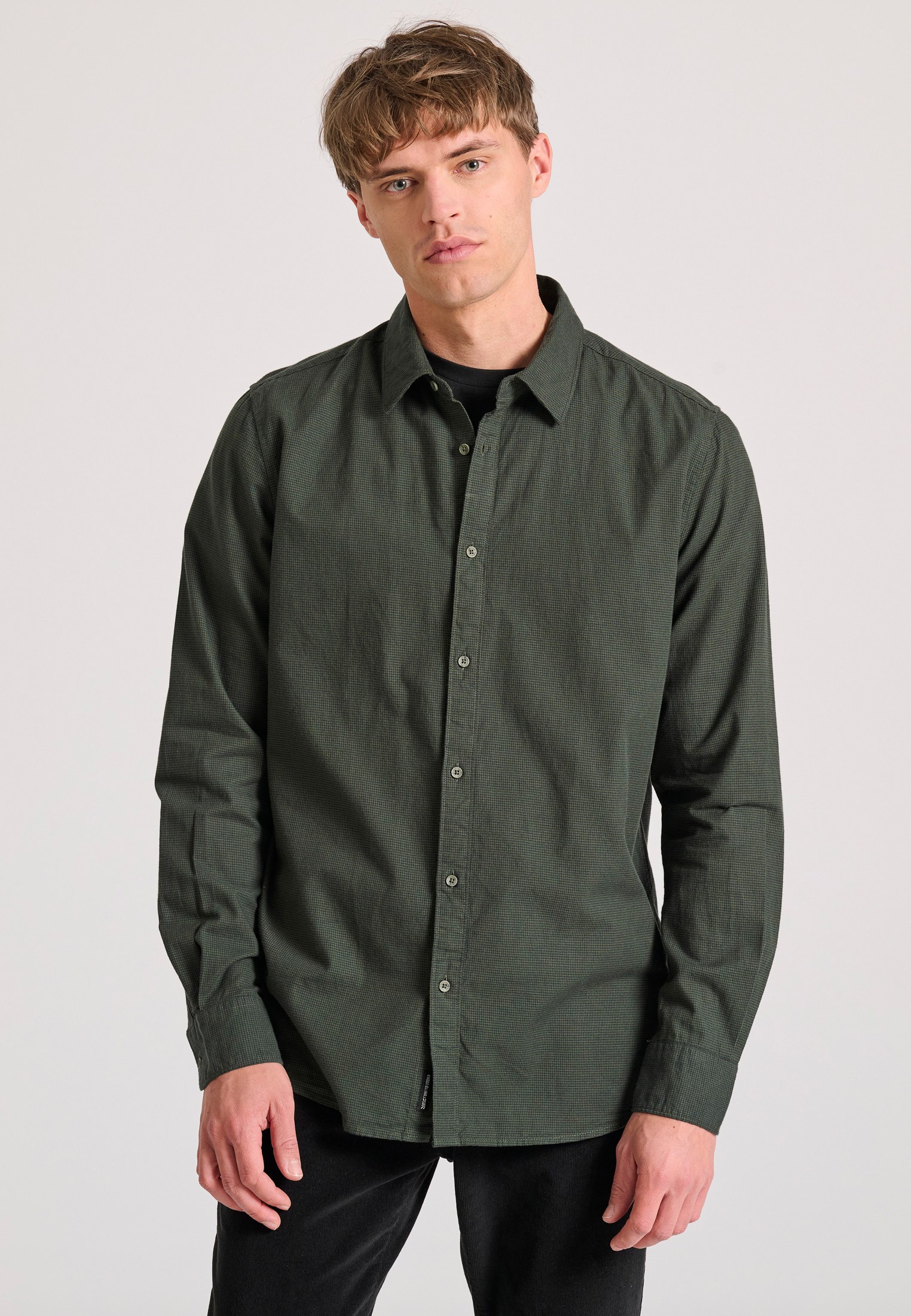 Yarn dyed πουκάμισο με micro-checked pattern