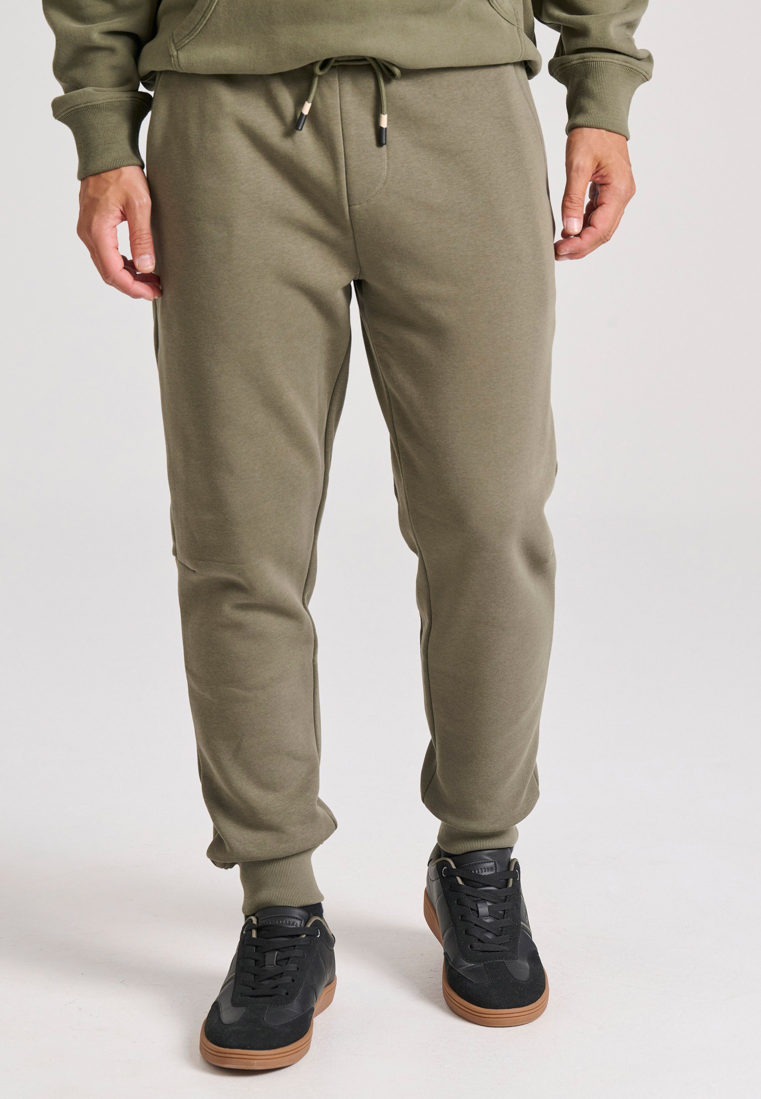 Παντελόνι φόρμας με τσέπες με φερμουάρ