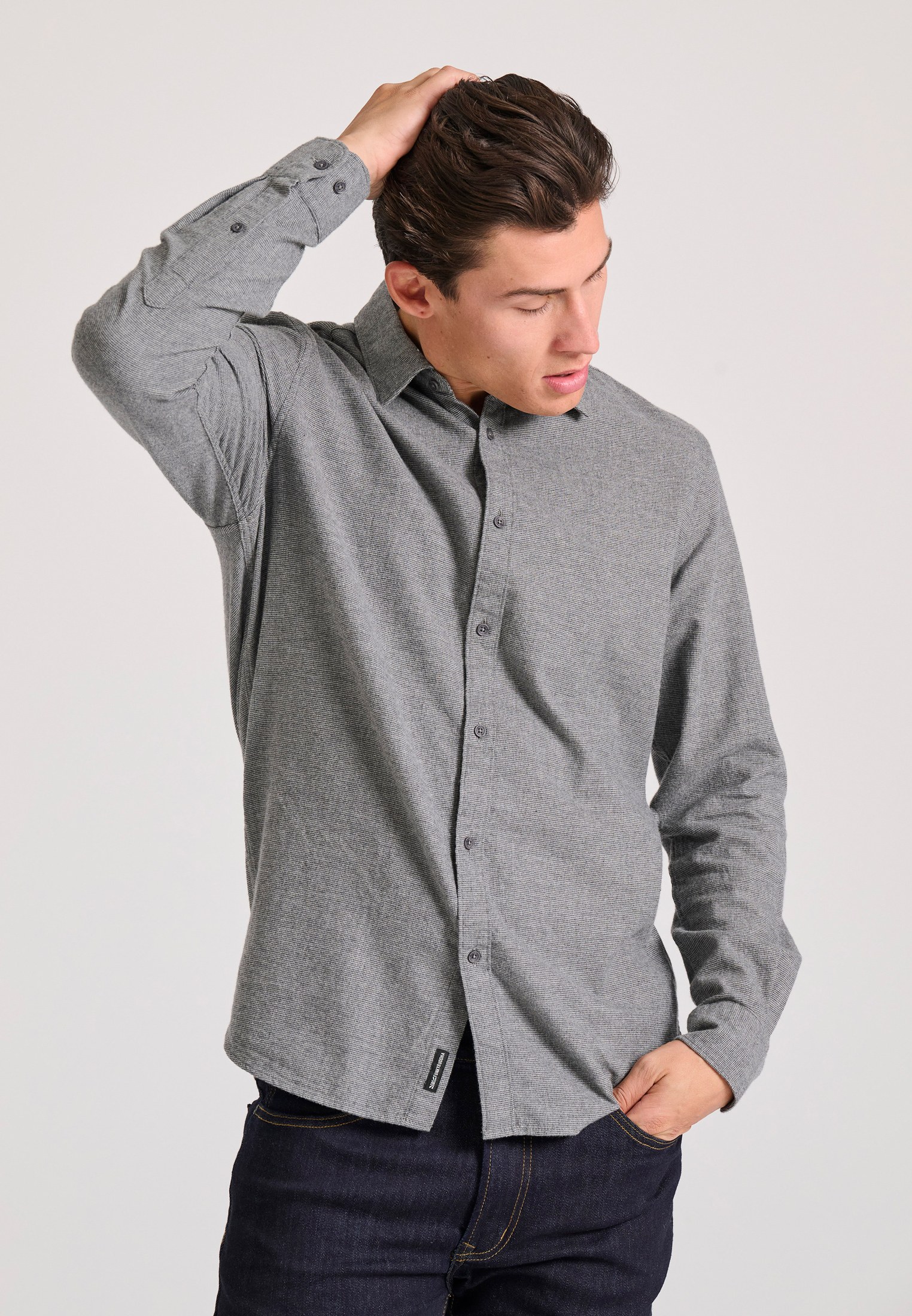 Flannel πουκάμισο σε μελανζέ ύφανση