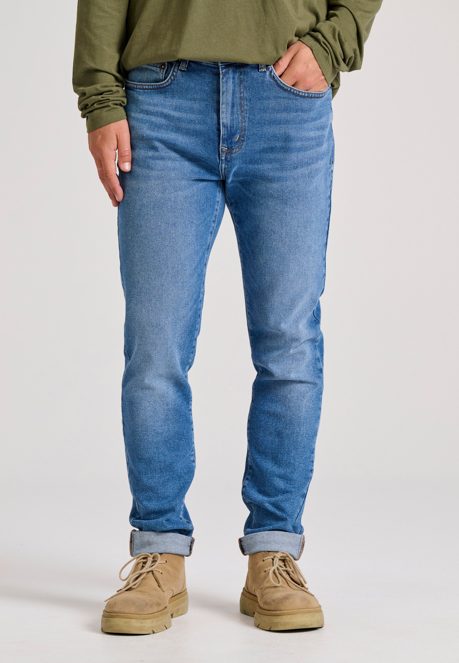 Slim tapered fit τζιν παντελόνι με whisker details