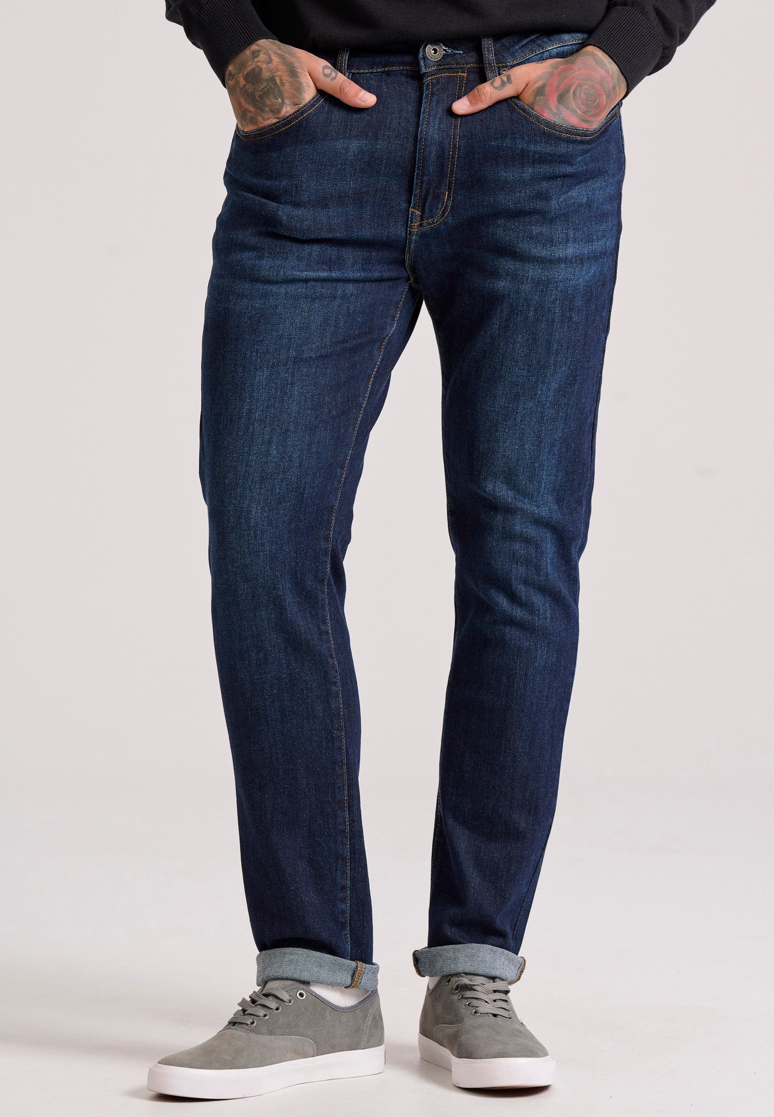 Slim tapered fit τζιν παντελόνι