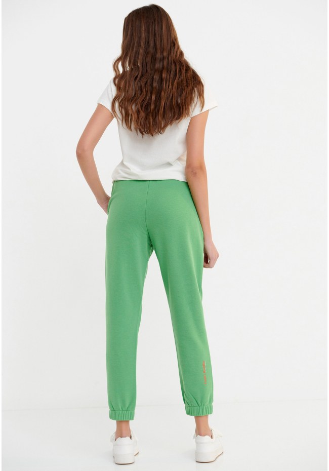 Cuffed joggers with embroidered logo