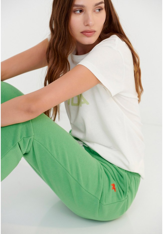 Cuffed joggers with embroidered logo