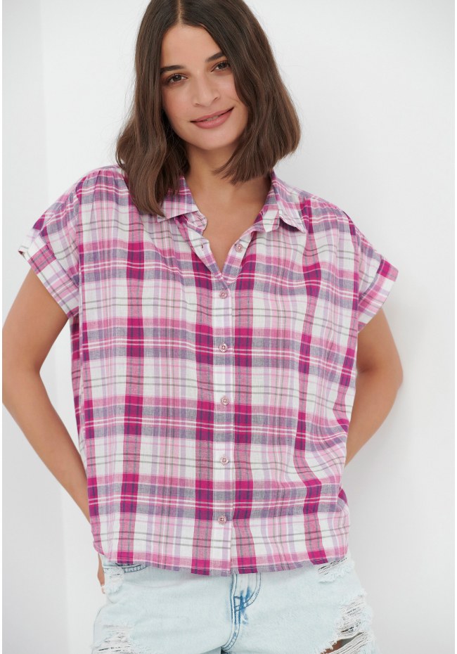Women's plaid shirt