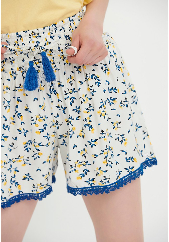 Floral printed viscose shorts