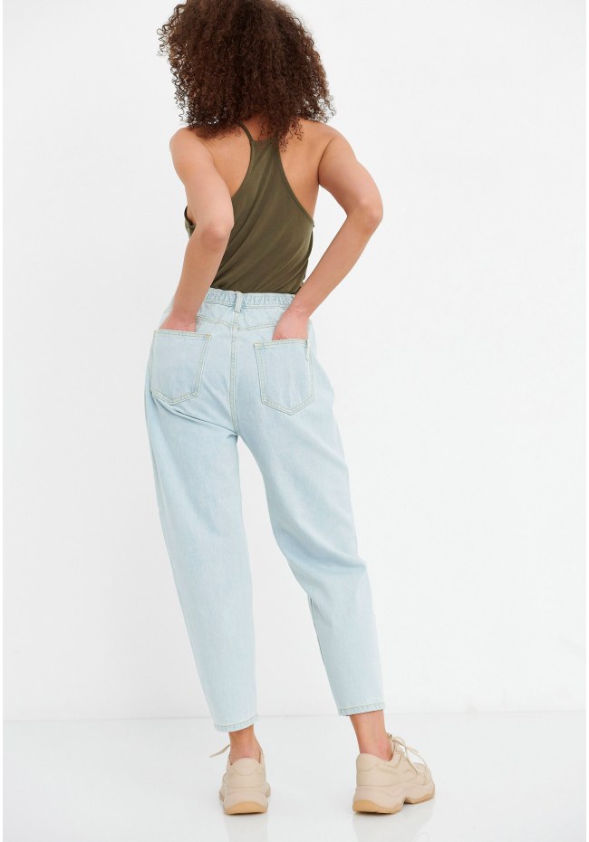 Balloon fit jeans