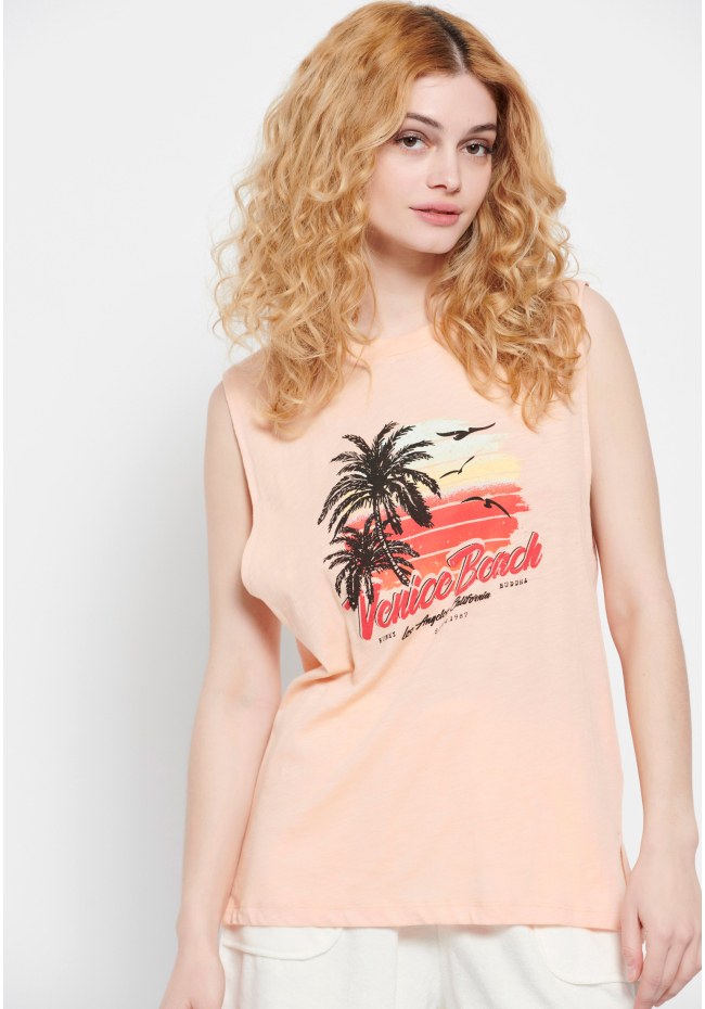 Sleeveless crew neck t-shirt with print