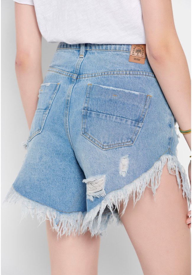Γυναικείο τζιν σορτς με φθορές