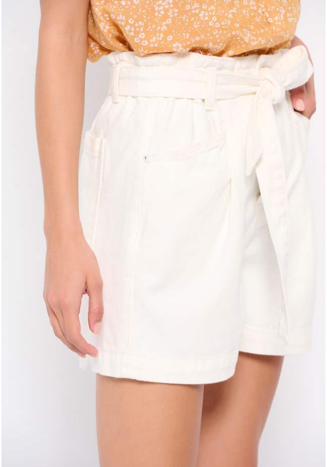 Denim shorts with waistbelt