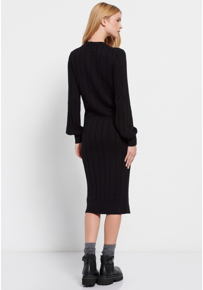 Knitted midi dress