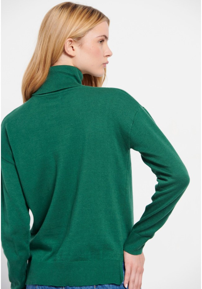 Essential turtle neck sweater