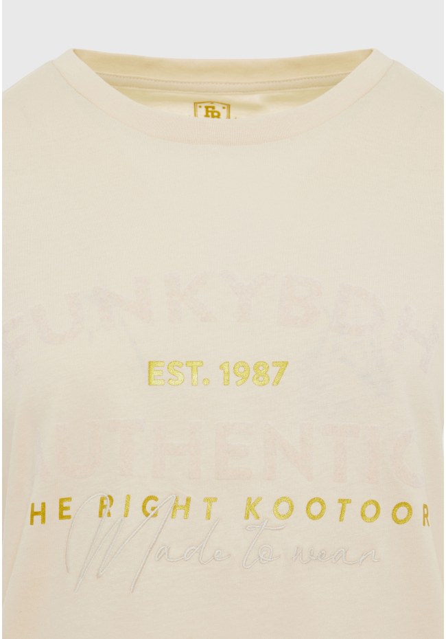 Chest printed t-shirt