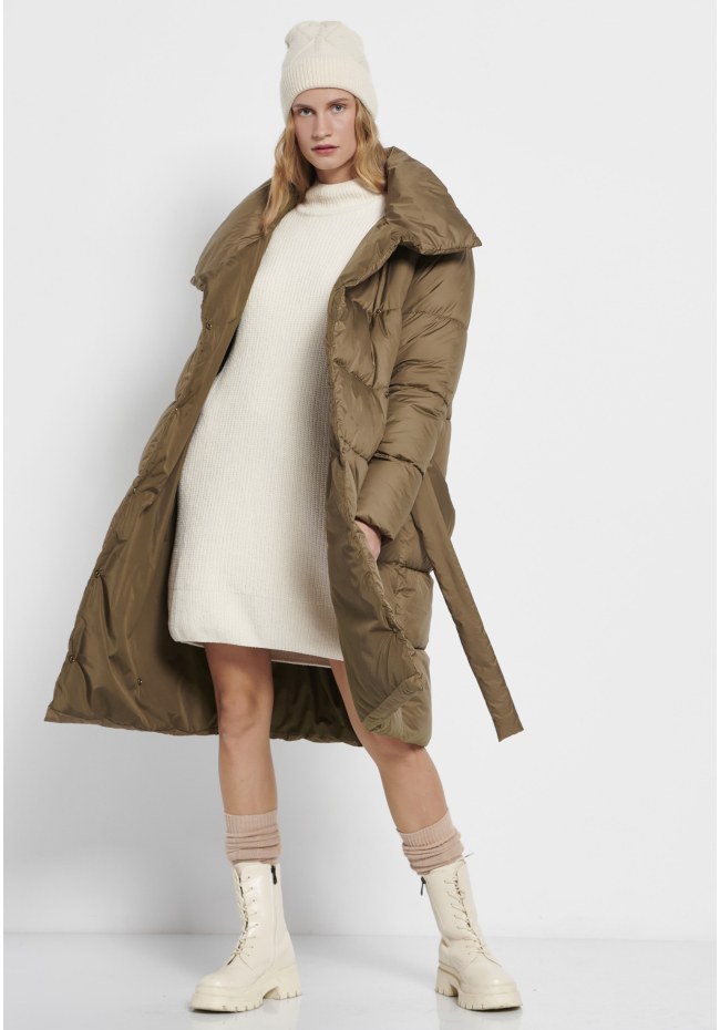 Relaxed fit puffer jacket
