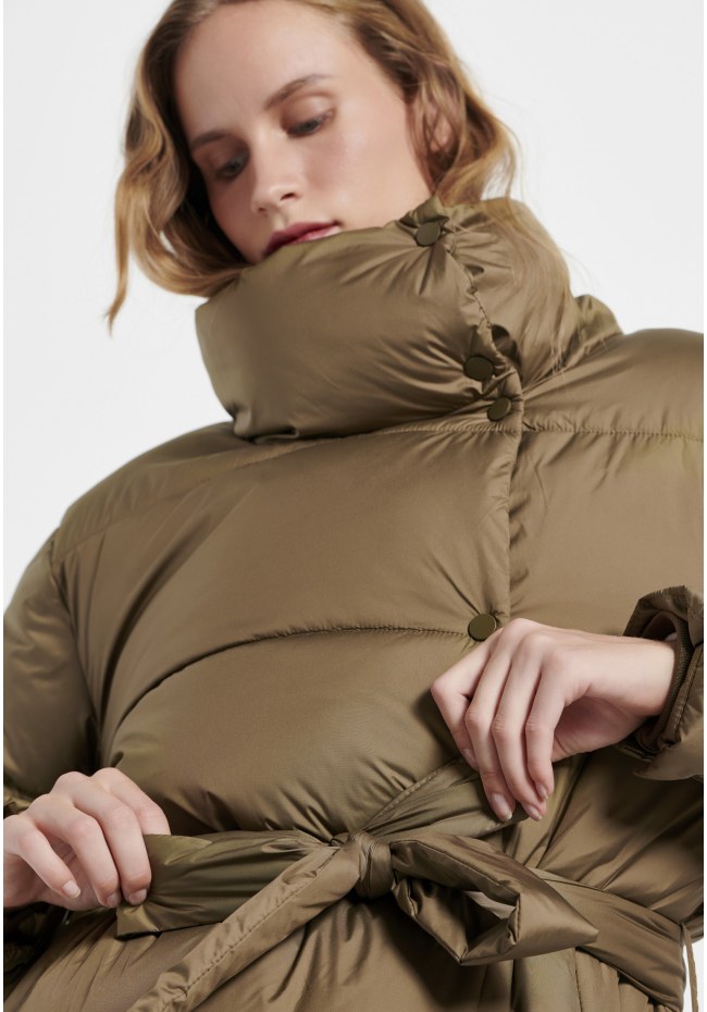 Relaxed fit puffer jacket