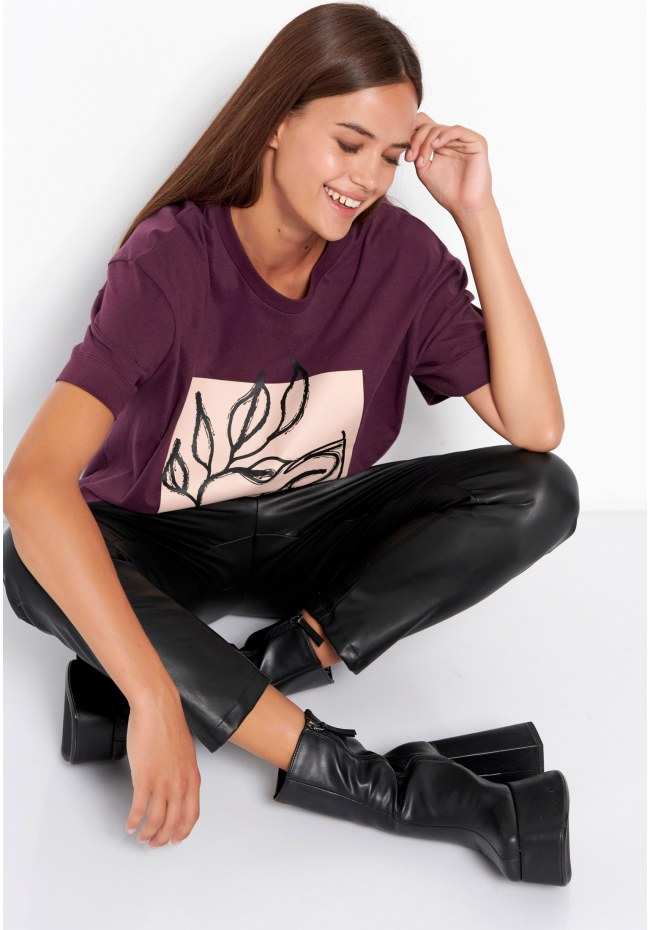 Oversized crew neck printed t-shirt