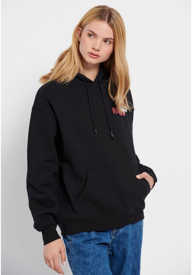 Oversized hoodie with print on the back