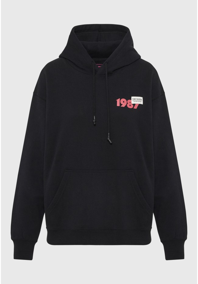 Oversized hoodie with print on the back