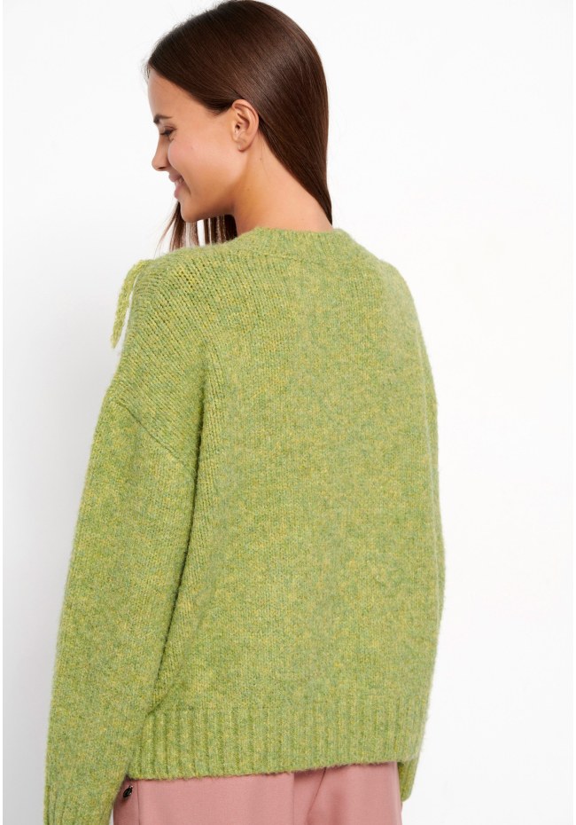 Oversized crew-neck boho pullover