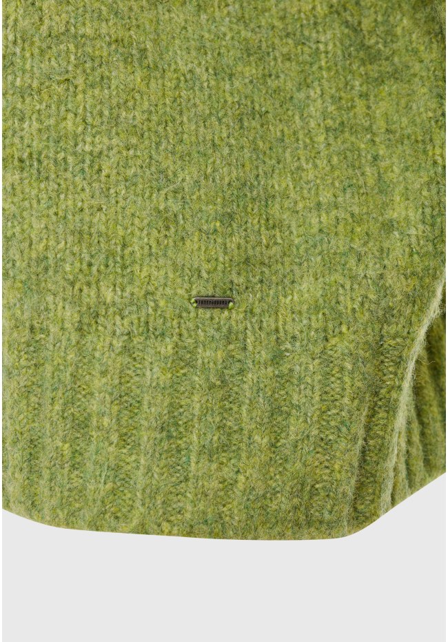 Oversized crew-neck boho pullover