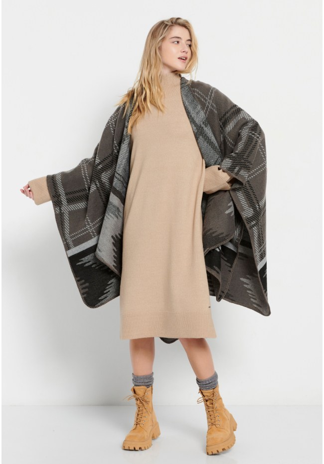 Woman's cape