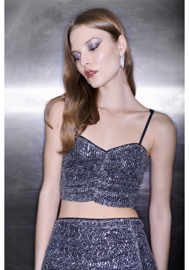 Cropped top with sequins