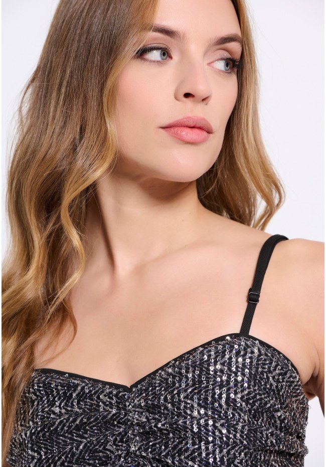 Cropped top with sequins