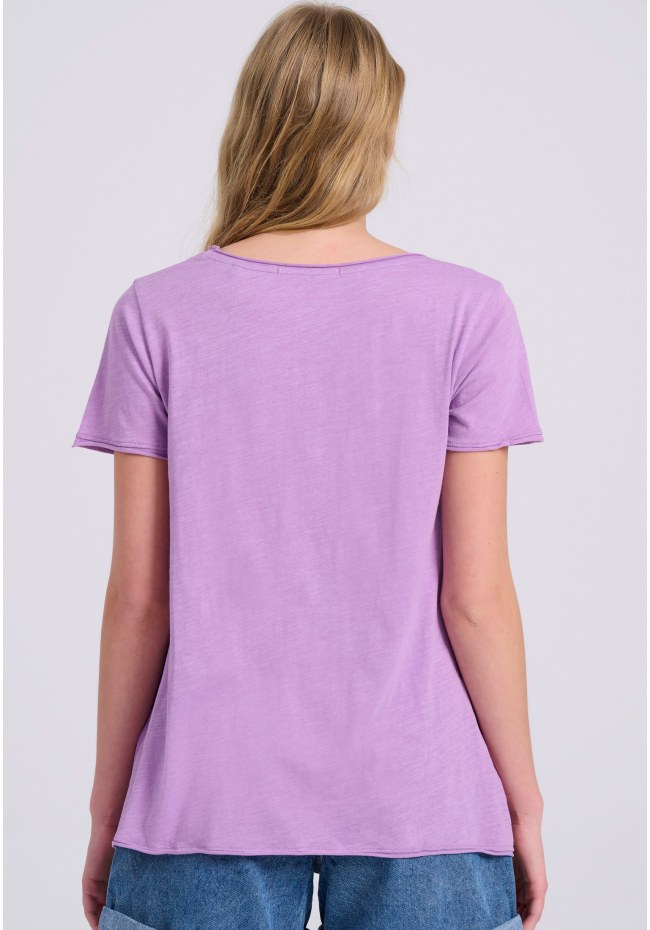 Women's V-neck plain t-shirt - The essentials