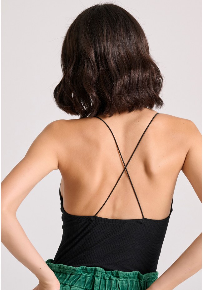Κορμάκι σε rib ύφανση με ανοιχτή πλάτη