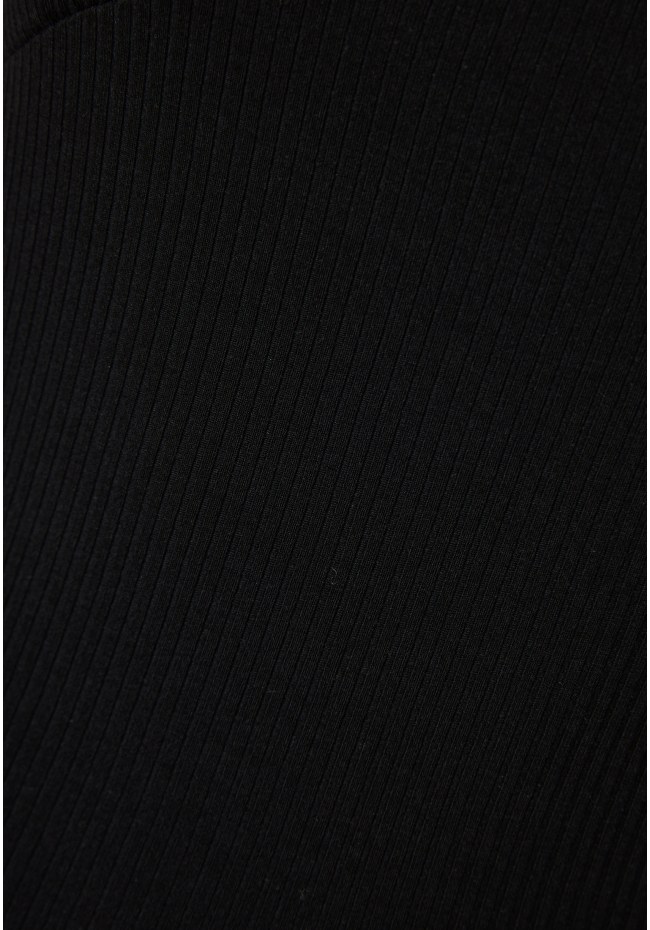 Κορμάκι σε rib ύφανση με ανοιχτή πλάτη