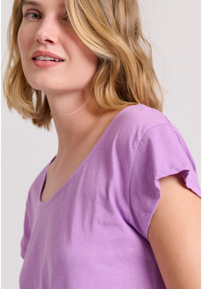Women's crew-neck cotton t-shirt