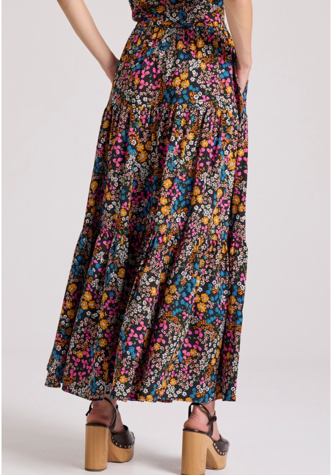 Maxi all over printed loose fit skirt with ruffles