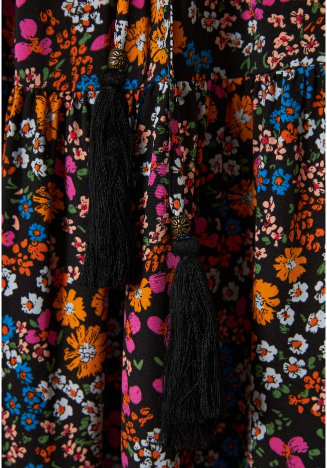 Maxi all over printed loose fit skirt with ruffles