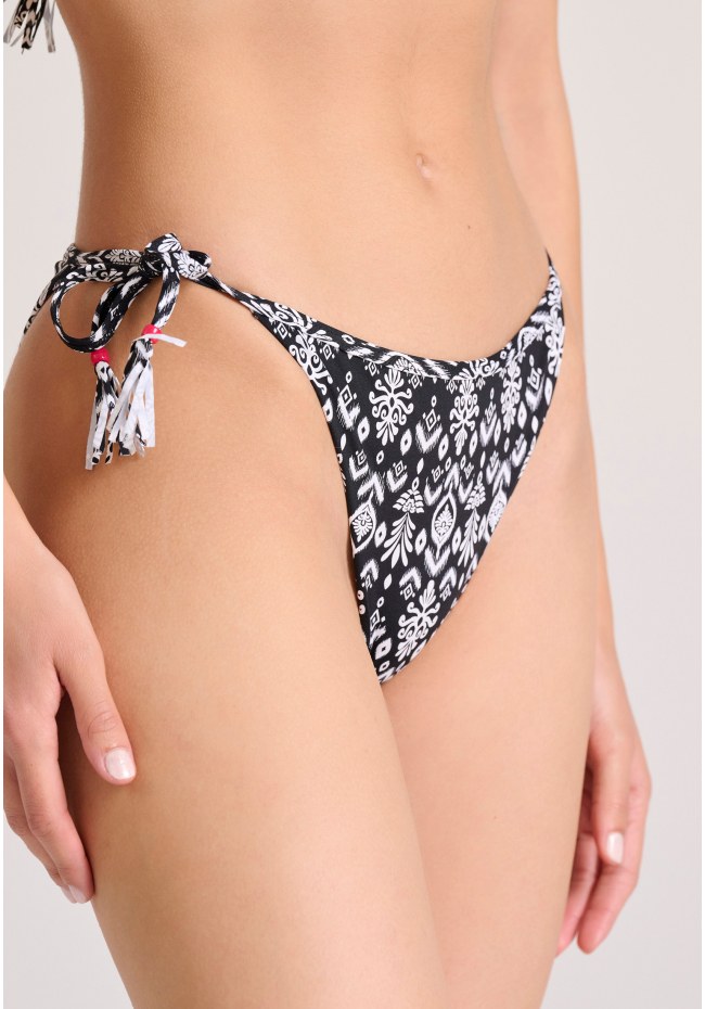 All over printed bikini bottom with side tie