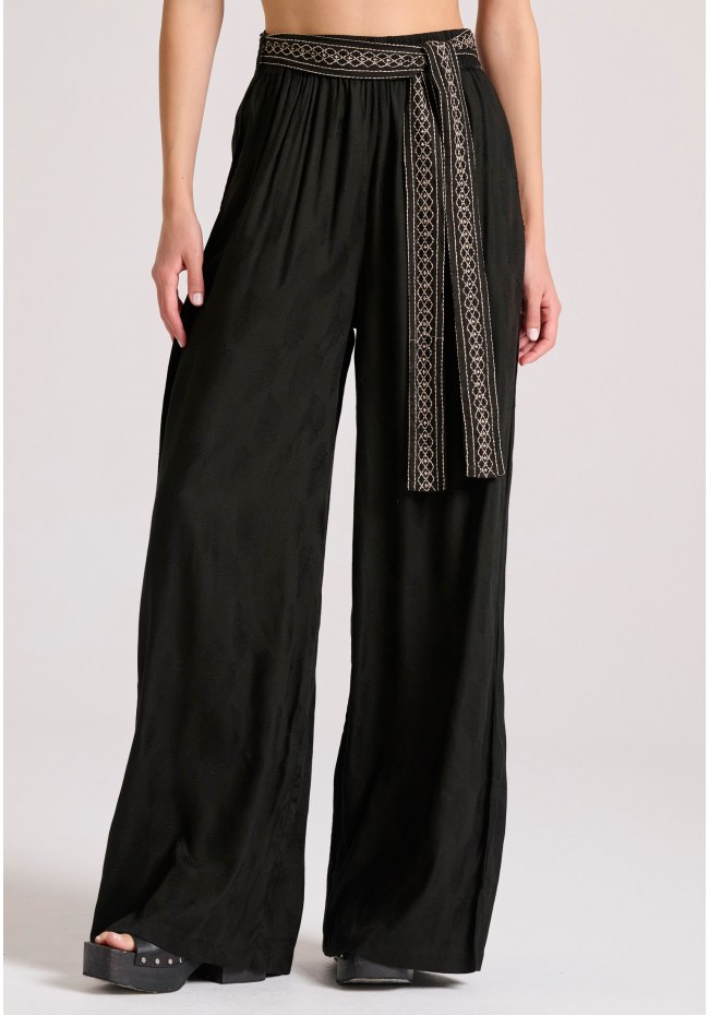 Wide leg fit παντελόνα σε ζακάρ ύφανση