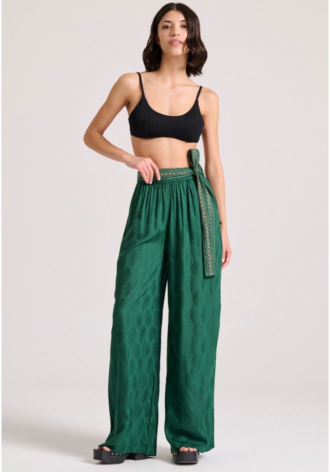 Wide leg fit παντελόνα σε ζακάρ ύφανση