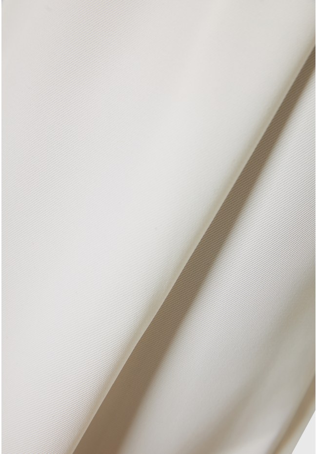 Loose fit σορτς με μονή πιέτα στη μέση