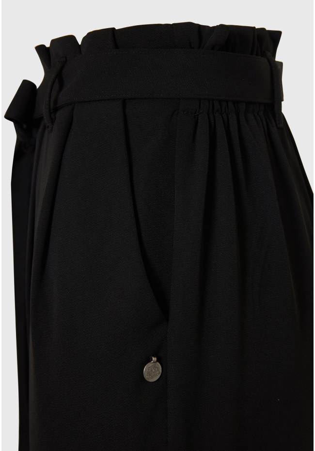 Casual παντελόνι με διπλή πιέτα στη μέση