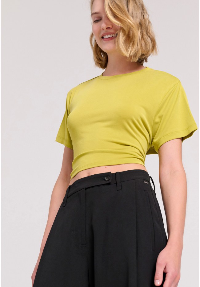 Loose fit cropped παντελόνι με μονή πιέτα