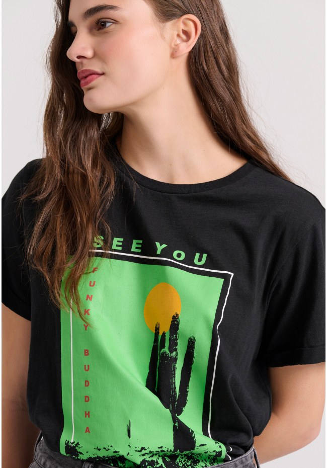 Γυναικείο t-shirt με desert artwork τύπωμα