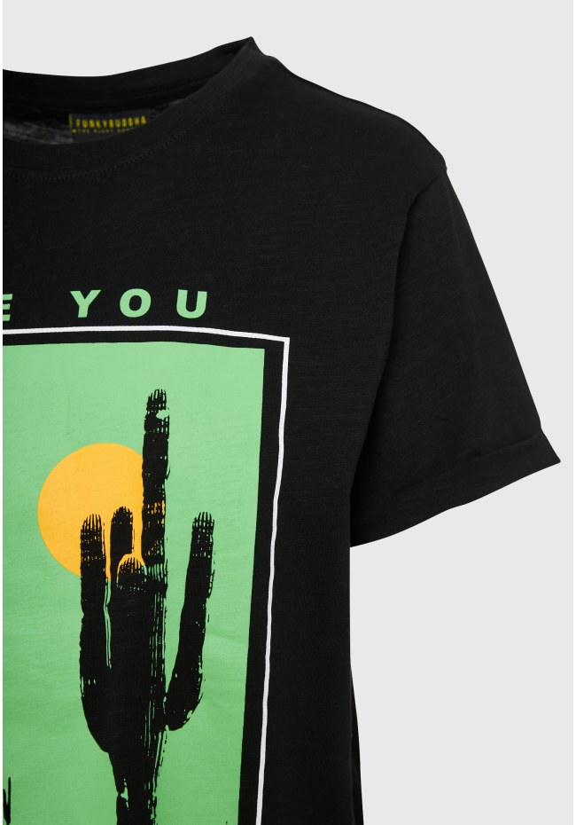 Γυναικείο t-shirt με desert artwork τύπωμα