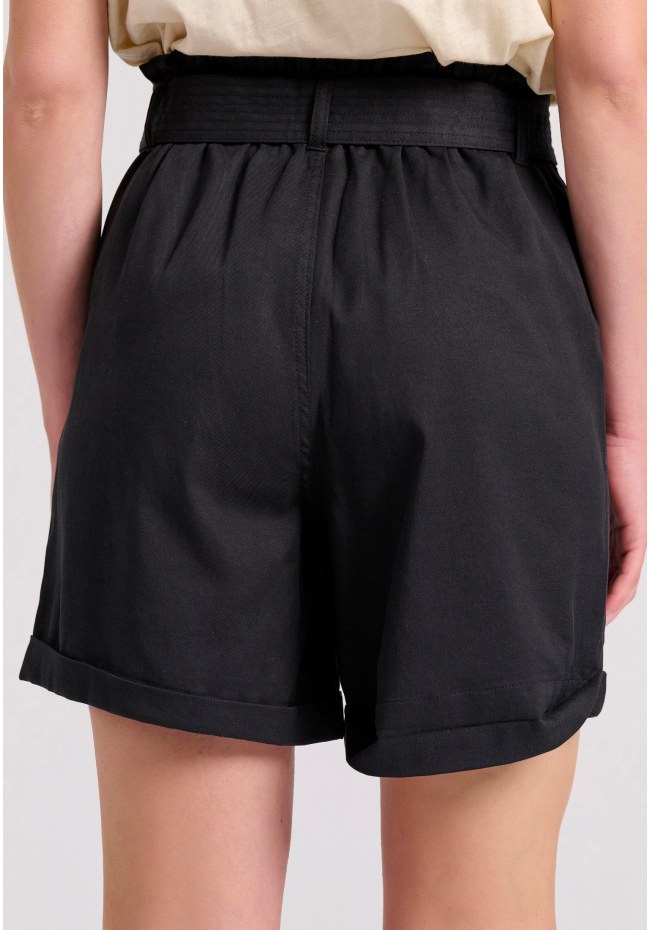 Lyocell blend σορτς με ζώνη