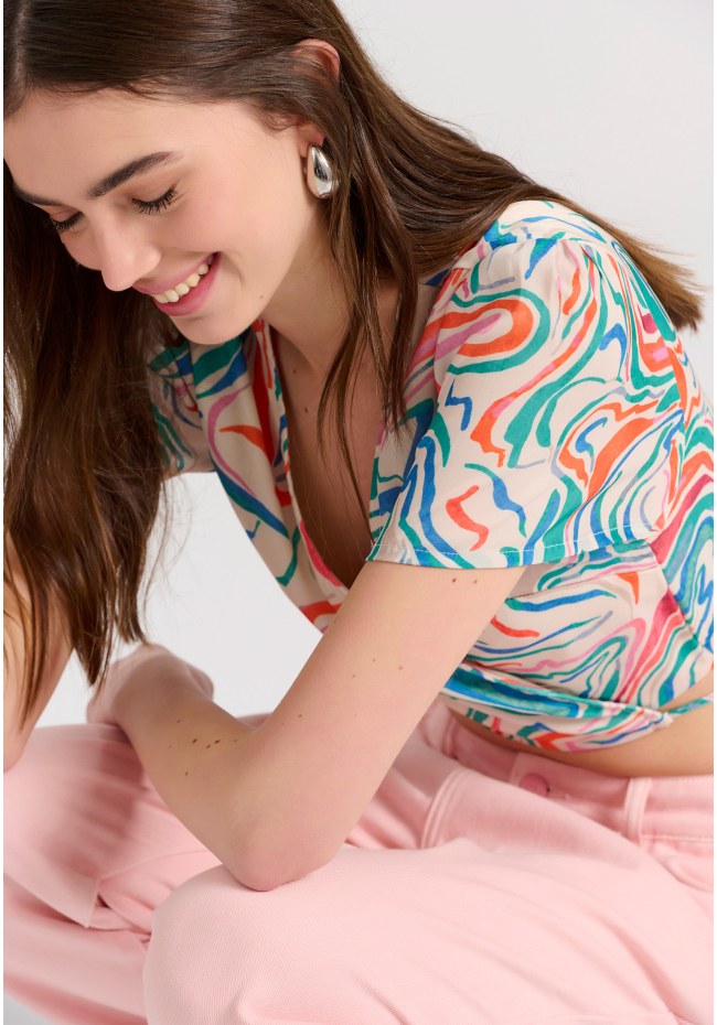 All over printed wrapped cropped top