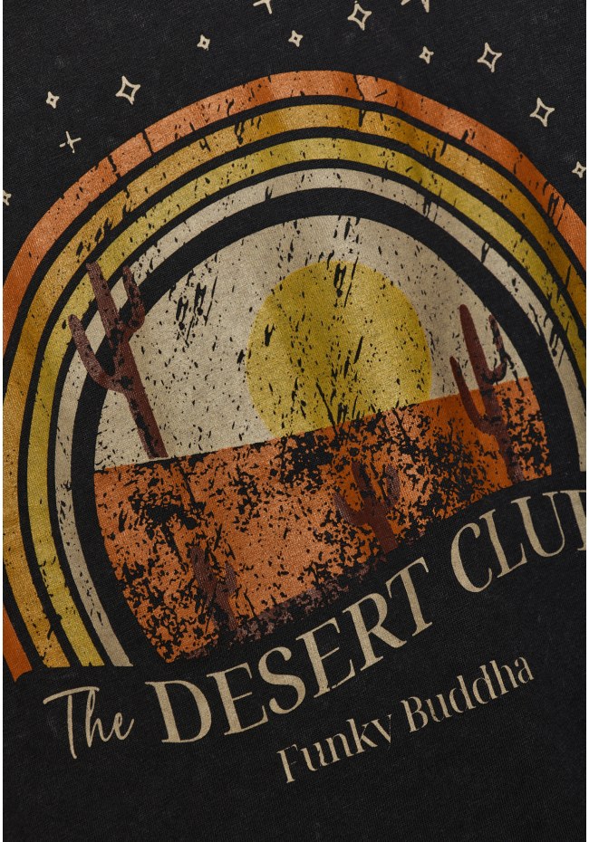 Garment dyed t-shirt with desert print