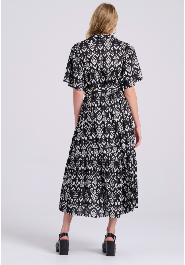 Σεμιζιέ εμπριμέ μάξι φόρεμα με βολάν σε boho look