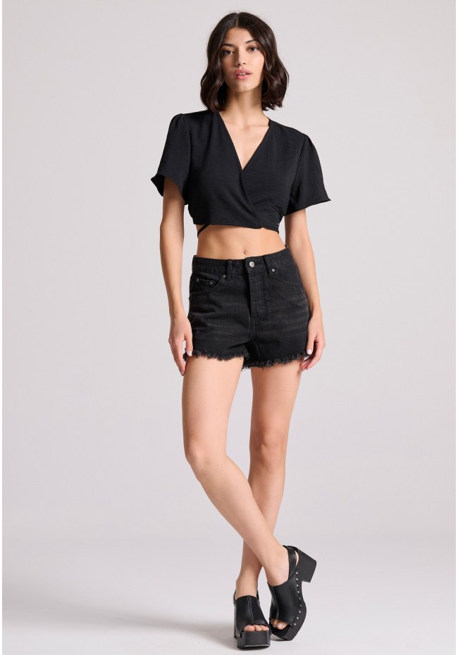 Women's cutoff denim shorts with whisker details